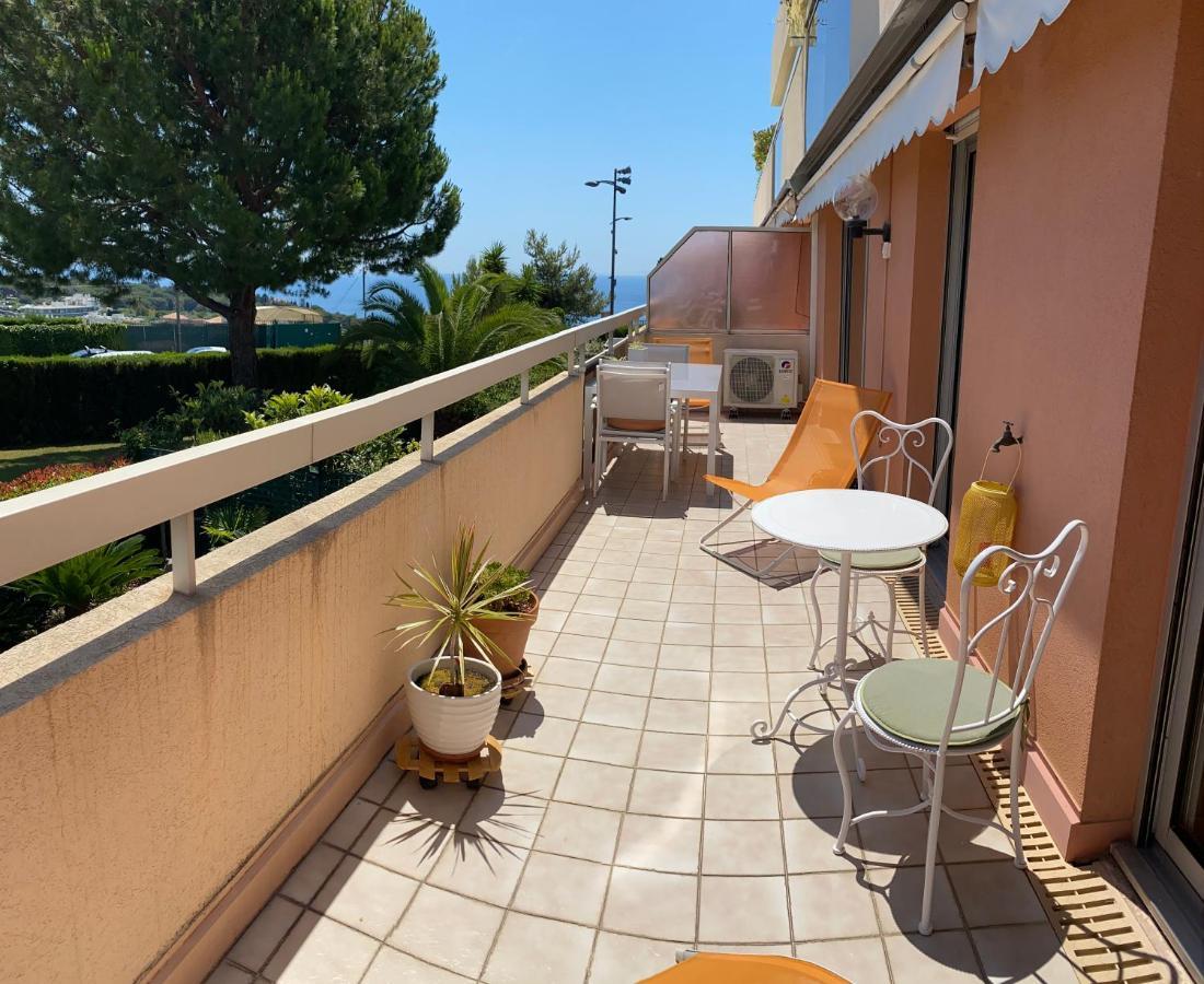 Superbe 2P Vue Mer, Ensoleille, Piscine Roquebrune-Cap-Martin Exterior photo