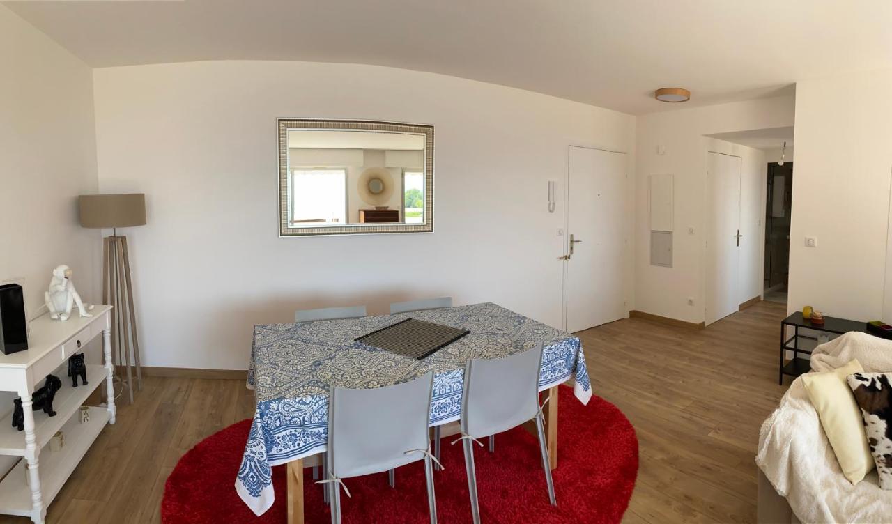 Superbe 2P Vue Mer, Ensoleille, Piscine Roquebrune-Cap-Martin Exterior photo