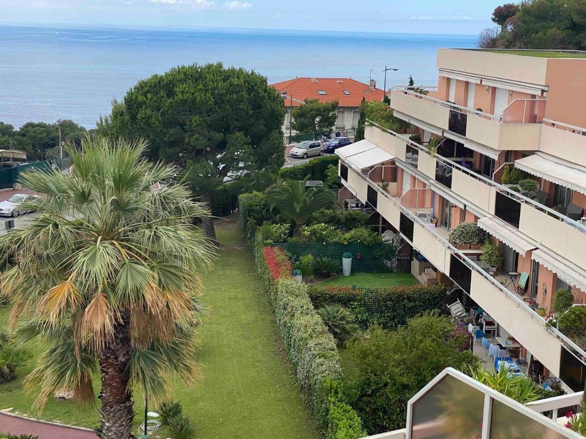 Superbe 2P Vue Mer, Ensoleille, Piscine Roquebrune-Cap-Martin Exterior photo